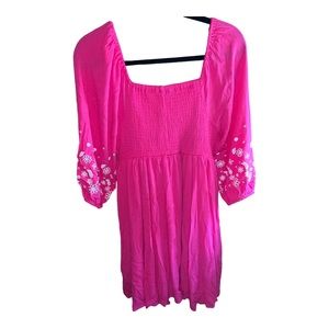 #279 NWT Torrid Barbie Pink smock dress